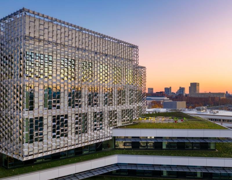 Harvard University (SEC) Science and Engineering Complex —(c) Brad Feinknopf 