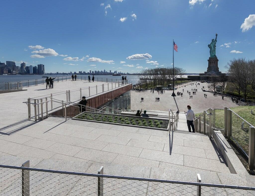 statue of liberty museum