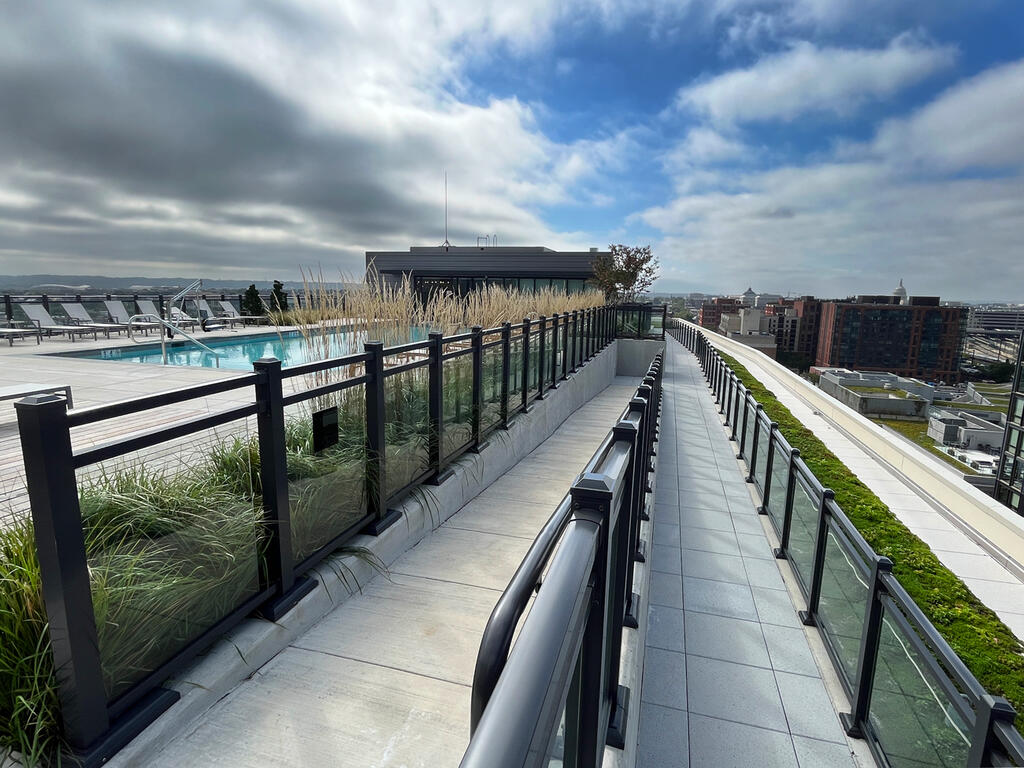 vegetated roof, green roof, amenity space, pool deck